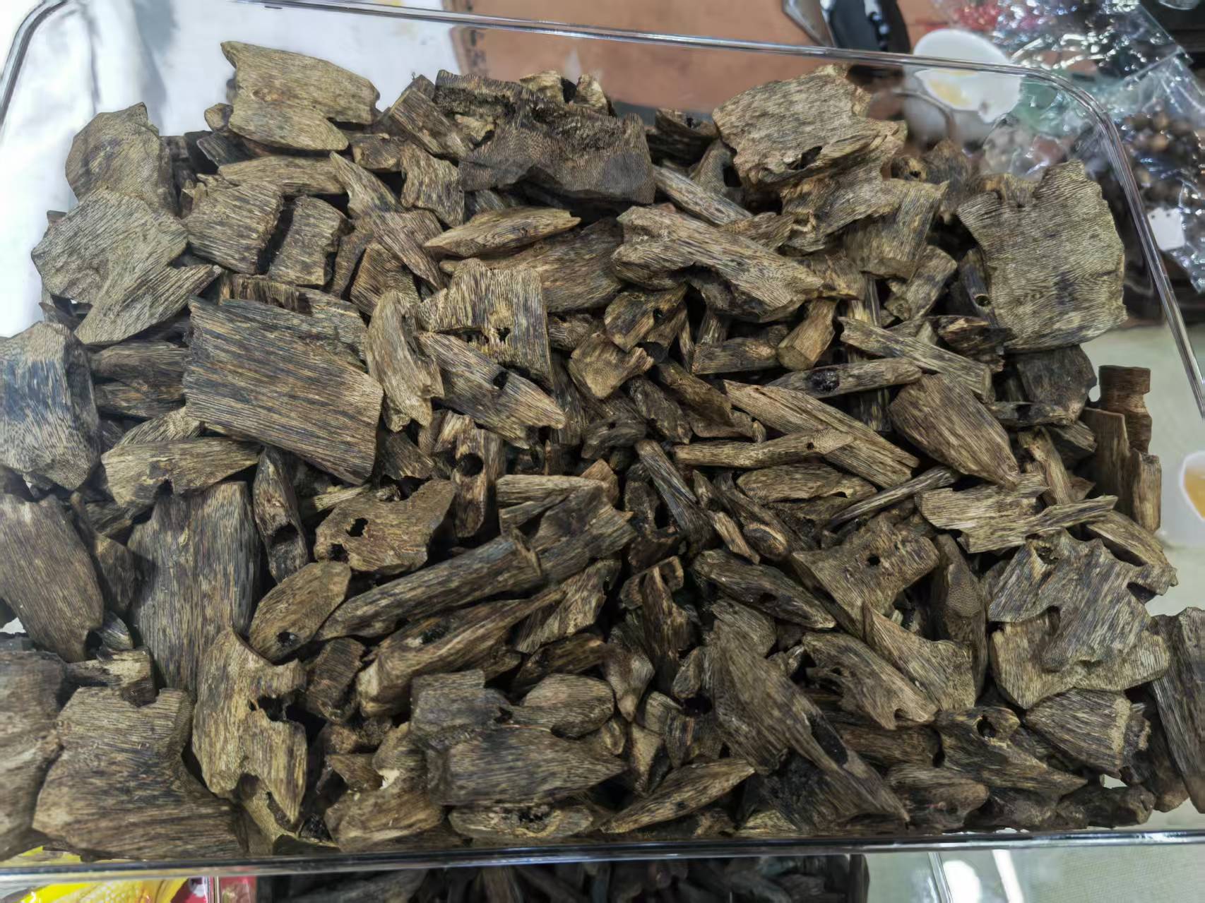 Agarwood Chips / Oud Wood